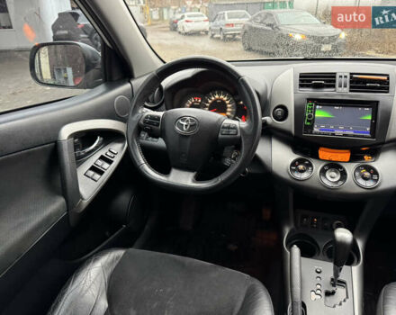 Белый Тойота РАВ 4, объемом двигателя 1.99 л и пробегом 186 тыс. км за 11999 $, фото 17 на Automoto.ua