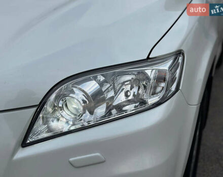 Белый Тойота РАВ 4, объемом двигателя 2 л и пробегом 186 тыс. км за 12999 $, фото 44 на Automoto.ua