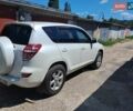 Белый Тойота РАВ 4, объемом двигателя 1.99 л и пробегом 140 тыс. км за 13700 $, фото 3 на Automoto.ua