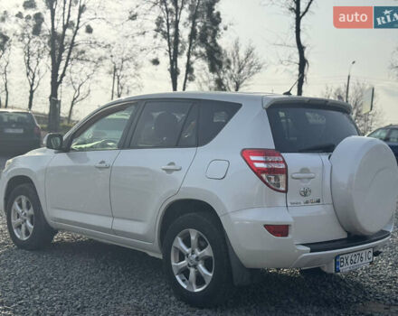 Білий Тойота РАВ 4, об'ємом двигуна 2 л та пробігом 190 тис. км за 12999 $, фото 19 на Automoto.ua