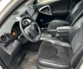 Белый Тойота РАВ 4, объемом двигателя 2.2 л и пробегом 153 тыс. км за 13900 $, фото 13 на Automoto.ua