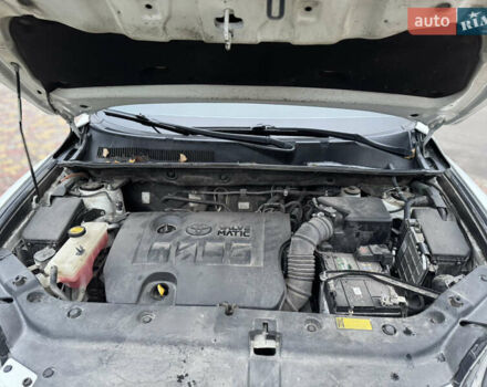 Белый Тойота РАВ 4, объемом двигателя 2 л и пробегом 139 тыс. км за 12999 $, фото 15 на Automoto.ua