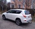 Белый Тойота РАВ 4, объемом двигателя 2.2 л и пробегом 200 тыс. км за 13999 $, фото 3 на Automoto.ua