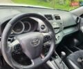 Белый Тойота РАВ 4, объемом двигателя 1.99 л и пробегом 231 тыс. км за 12500 $, фото 96 на Automoto.ua