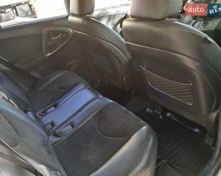 Белый Тойота РАВ 4, объемом двигателя 1.99 л и пробегом 140 тыс. км за 13700 $, фото 6 на Automoto.ua