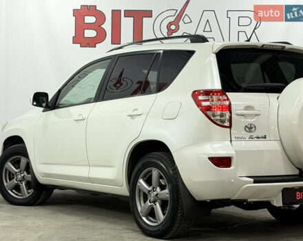 Белый Тойота РАВ 4, объемом двигателя 1.99 л и пробегом 157 тыс. км за 14200 $, фото 17 на Automoto.ua