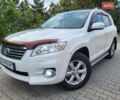 Белый Тойота РАВ 4, объемом двигателя 1.99 л и пробегом 231 тыс. км за 12500 $, фото 3 на Automoto.ua
