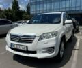 Білий Тойота РАВ 4, об'ємом двигуна 2 л та пробігом 543 тис. км за 9200 $, фото 1 на Automoto.ua