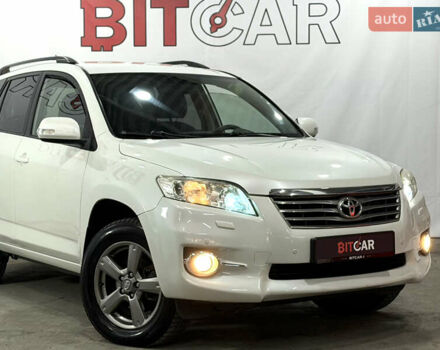 Белый Тойота РАВ 4, объемом двигателя 1.99 л и пробегом 157 тыс. км за 14200 $, фото 10 на Automoto.ua