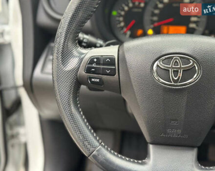 Белый Тойота РАВ 4, объемом двигателя 2 л и пробегом 186 тыс. км за 12999 $, фото 36 на Automoto.ua