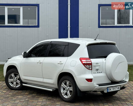 Белый Тойота РАВ 4, объемом двигателя 2 л и пробегом 139 тыс. км за 12999 $, фото 4 на Automoto.ua