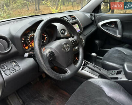 Белый Тойота РАВ 4, объемом двигателя 2 л и пробегом 186 тыс. км за 12999 $, фото 19 на Automoto.ua