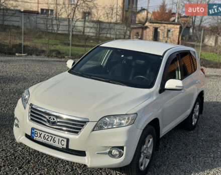 Білий Тойота РАВ 4, об'ємом двигуна 2 л та пробігом 190 тис. км за 12999 $, фото 9 на Automoto.ua