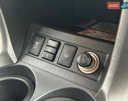 Белый Тойота РАВ 4, объемом двигателя 2 л и пробегом 186 тыс. км за 12999 $, фото 29 на Automoto.ua