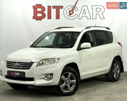 Белый Тойота РАВ 4, объемом двигателя 1.99 л и пробегом 157 тыс. км за 14200 $, фото 3 на Automoto.ua