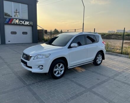 Білий Тойота РАВ 4, об'ємом двигуна 2 л та пробігом 174 тис. км за 13000 $, фото 5 на Automoto.ua