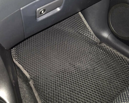 Белый Тойота РАВ 4, объемом двигателя 1.99 л и пробегом 226 тыс. км за 15000 $, фото 12 на Automoto.ua