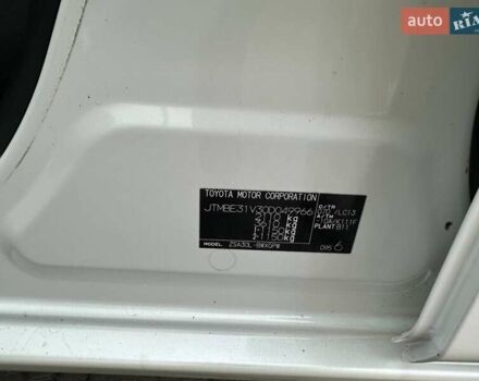 Белый Тойота РАВ 4, объемом двигателя 2 л и пробегом 128 тыс. км за 15500 $, фото 31 на Automoto.ua