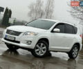 Белый Тойота РАВ 4, объемом двигателя 2.2 л и пробегом 227 тыс. км за 11900 $, фото 1 на Automoto.ua