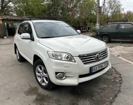 Білий Тойота РАВ 4, об'ємом двигуна 0 л та пробігом 168 тис. км за 12900 $, фото 1 на Automoto.ua