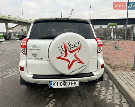 Белый Тойота РАВ 4, объемом двигателя 2 л и пробегом 156 тыс. км за 13950 $, фото 12 на Automoto.ua