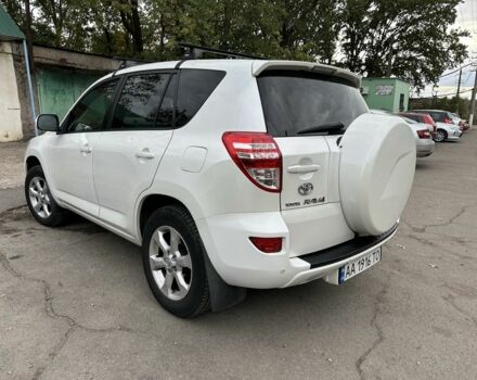 Білий Тойота РАВ 4, об'ємом двигуна 0 л та пробігом 168 тис. км за 12900 $, фото 6 на Automoto.ua