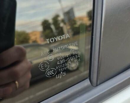 Белый Тойота РАВ 4, объемом двигателя 2 л и пробегом 231 тыс. км за 12500 $, фото 28 на Automoto.ua