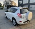 Білий Тойота РАВ 4, об'ємом двигуна 2 л та пробігом 174 тис. км за 13000 $, фото 4 на Automoto.ua