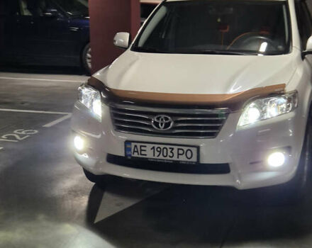 Белый Тойота РАВ 4, объемом двигателя 1.99 л и пробегом 226 тыс. км за 15000 $, фото 24 на Automoto.ua