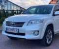 Білий Тойота РАВ 4, об'ємом двигуна 2.23 л та пробігом 323 тис. км за 11400 $, фото 7 на Automoto.ua