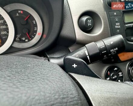 Белый Тойота РАВ 4, объемом двигателя 2 л и пробегом 128 тыс. км за 15500 $, фото 22 на Automoto.ua