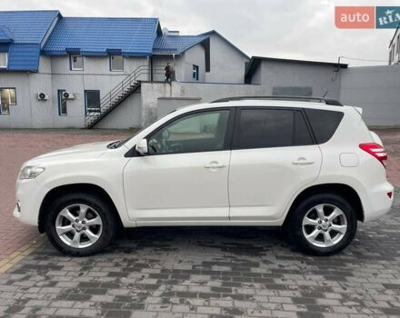 Белый Тойота РАВ 4, объемом двигателя 2.23 л и пробегом 218 тыс. км за 12000 $, фото 12 на Automoto.ua