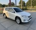 Білий Тойота РАВ 4, об'ємом двигуна 2 л та пробігом 174 тис. км за 13000 $, фото 1 на Automoto.ua