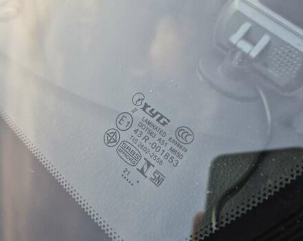 Белый Тойота РАВ 4, объемом двигателя 2 л и пробегом 231 тыс. км за 12500 $, фото 30 на Automoto.ua