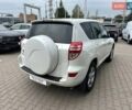 Белый Тойота РАВ 4, объемом двигателя 2 л и пробегом 128 тыс. км за 15500 $, фото 3 на Automoto.ua