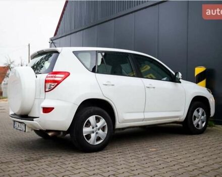 Білий Тойота РАВ 4, об'ємом двигуна 0 л та пробігом 253 тис. км за 6200 $, фото 11 на Automoto.ua