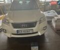 Белый Тойота РАВ 4, объемом двигателя 1.99 л и пробегом 340 тыс. км за 10500 $, фото 1 на Automoto.ua