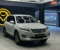 Белый Тойота РАВ 4, объемом двигателя 1.99 л и пробегом 147 тыс. км за 15500 $, фото 1 на Automoto.ua