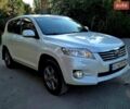Білий Тойота РАВ 4, об'ємом двигуна 2.01 л та пробігом 230 тис. км за 12999 $, фото 1 на Automoto.ua