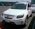 Білий Тойота РАВ 4, об'ємом двигуна 0 л та пробігом 105 тис. км за 22900 $, фото 1 на Automoto.ua