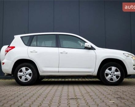 Білий Тойота РАВ 4, об'ємом двигуна 0 л та пробігом 253 тис. км за 6200 $, фото 12 на Automoto.ua