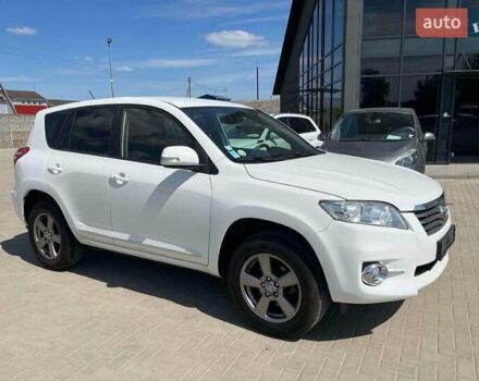 Белый Тойота РАВ 4, объемом двигателя 2.2 л и пробегом 269 тыс. км за 7800 $, фото 8 на Automoto.ua