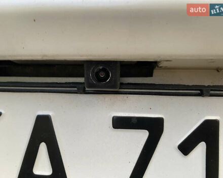 Тойота РАВ 4 2012 в Киеве на Automoto.ua Белый Тойота РАВ 4, объемом двигателя 1.99 л и пробегом 125 тыс. км за 16500 $, фото 39 на Automoto.ua