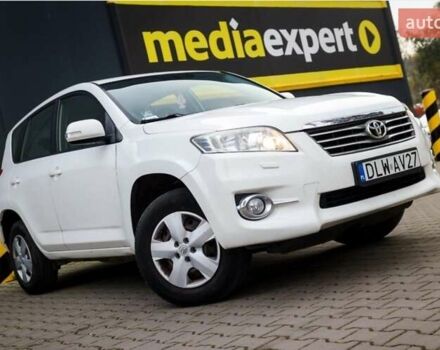 Білий Тойота РАВ 4, об'ємом двигуна 0 л та пробігом 253 тис. км за 6200 $, фото 6 на Automoto.ua
