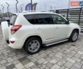 Білий Тойота РАВ 4, об'ємом двигуна 2 л та пробігом 297 тис. км за 14900 $, фото 2 на Automoto.ua