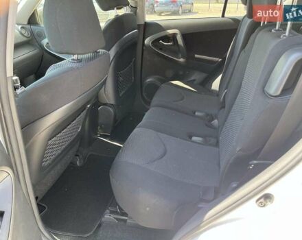 Белый Тойота РАВ 4, объемом двигателя 2.2 л и пробегом 269 тыс. км за 7800 $, фото 11 на Automoto.ua