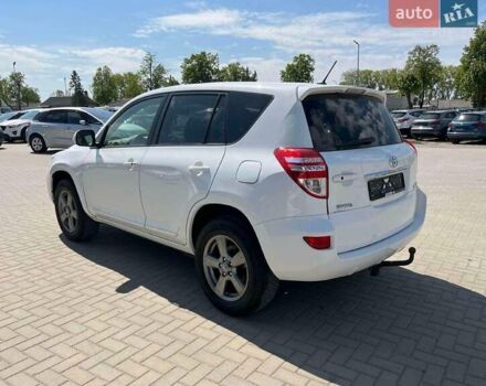 Белый Тойота РАВ 4, объемом двигателя 2.2 л и пробегом 269 тыс. км за 7800 $, фото 7 на Automoto.ua
