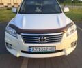 Білий Тойота РАВ 4, об'ємом двигуна 2 л та пробігом 208 тис. км за 12000 $, фото 6 на Automoto.ua