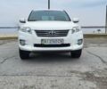 Белый Тойота РАВ 4, объемом двигателя 2 л и пробегом 294 тыс. км за 12500 $, фото 1 на Automoto.ua