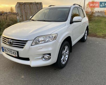 Тойота РАВ 4 2012 в Киеве на Automoto.ua Белый Тойота РАВ 4, объемом двигателя 1.99 л и пробегом 125 тыс. км за 16500 $, фото 20 на Automoto.ua